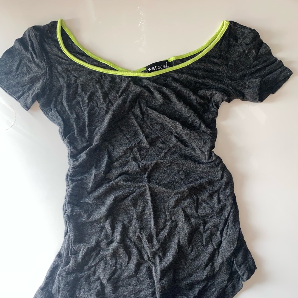 Grey fitted shirt